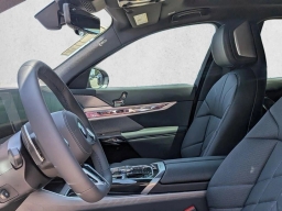 BMW 7 Series 740i xDrive Sedan 2026