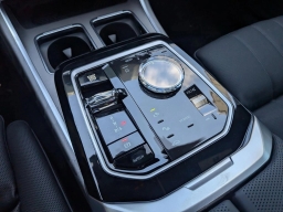 BMW 7 Series 740i xDrive Sedan 2026