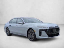 BMW 7 Series 740i xDrive Sedan 2026