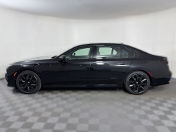 BMW 7 Series 740i xDrive Sedan 2026