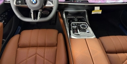 BMW 7 Series 740i xDrive Sedan 2026