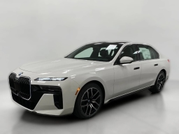 BMW 7 Series 740i xDrive Sedan 2026