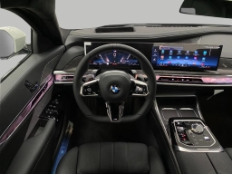 BMW 7 Series 740i xDrive Sedan 2026