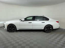 BMW 7 Series 740i xDrive Sedan 2026