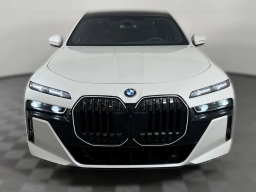 BMW 7 Series 740i xDrive Sedan 2026