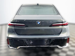 BMW 7 Series 740i xDrive Sedan 2026