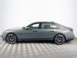 BMW 7 Series 740i xDrive Sedan 2026