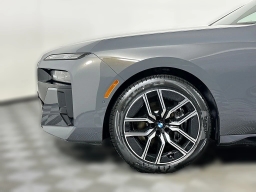 BMW 7 Series 740i xDrive Sedan 2026
