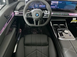 BMW 7 Series 740i xDrive Sedan 2026