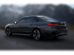 BMW 7 Series 740i xDrive Sedan 2026
