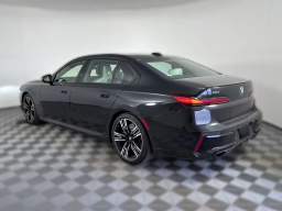 BMW 7 Series 760i xDrive Sedan 2026