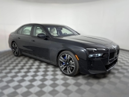 BMW 7 Series 760i xDrive Sedan 2026