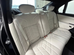 BMW 7 Series 760i xDrive Sedan 2026