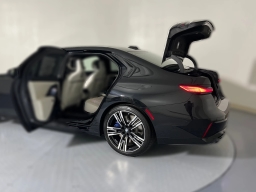 BMW 7 Series 760i xDrive Sedan 2026
