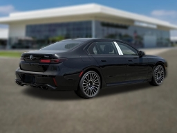 BMW 7 Series 760i xDrive Sedan 2026