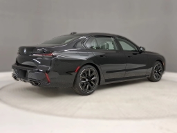 BMW 7 Series 760i xDrive Sedan 2026
