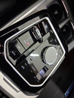 BMW 7 Series 760i xDrive Sedan 2026