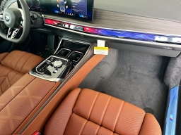 BMW 7 Series 760i xDrive Sedan 2026