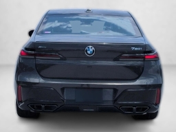 BMW 7 Series 760i xDrive Sedan 2026