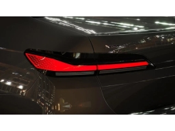 BMW 7 Series 760i xDrive Sedan 2026