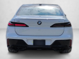 BMW 7 Series 760i xDrive Sedan 2026