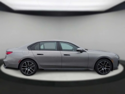 BMW 7 Series 760i xDrive Sedan 2026