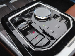 BMW 7 Series 760i xDrive Sedan 2026