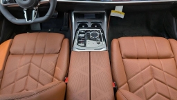 BMW 7 Series 760i xDrive Sedan 2026