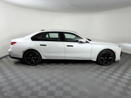 BMW 7 Series 760i xDrive Sedan 2026