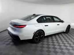 BMW 7 Series 760i xDrive Sedan 2026