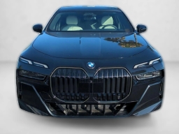BMW 7 Series 760i xDrive Sedan 2025