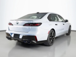 BMW 7 Series 760i xDrive Sedan 2026