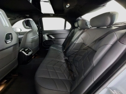 BMW 7 Series 760i xDrive Sedan 2026