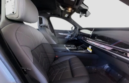 BMW 7 Series 760i xDrive Sedan 2026
