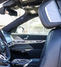 BMW 7 Series 760i xDrive Sedan 2026