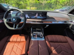 BMW 7 Series 760i xDrive Sedan 2026