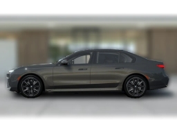 BMW 7 Series 760i xDrive Sedan 2026