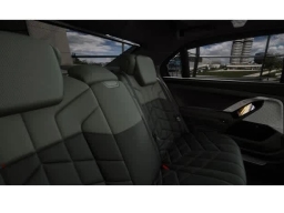 BMW 7 Series 760i xDrive Sedan 2026