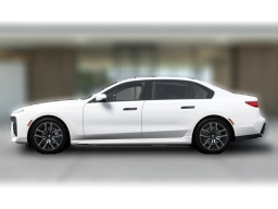 BMW 7 Series 760i xDrive Sedan 2026
