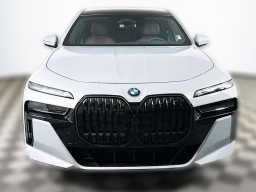 BMW 7 Series 760i xDrive Sedan 2026