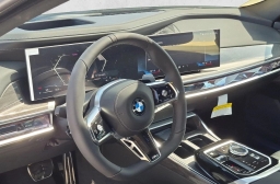 BMW 7 Series 760i xDrive Sedan 2026