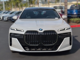BMW 7 Series 760i xDrive Sedan 2026