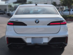 BMW 7 Series 760i xDrive Sedan 2026
