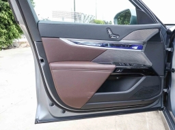 BMW 7 Series 760i xDrive Sedan 2026