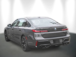 BMW 7 Series 760i xDrive Sedan 2026