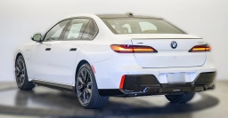 BMW 7 Series 750e xDrive Plug-In Hybrid 2026