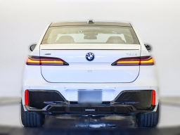 BMW 7 Series 750e xDrive Plug-In Hybrid 2026