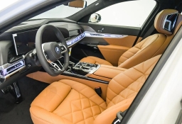 BMW 7 Series 750e xDrive Plug-In Hybrid 2026