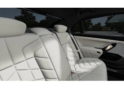 BMW 7 Series 750e xDrive Plug-In Hybrid 2026