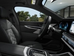 BMW 7 Series 750e xDrive Plug-In Hybrid 2026